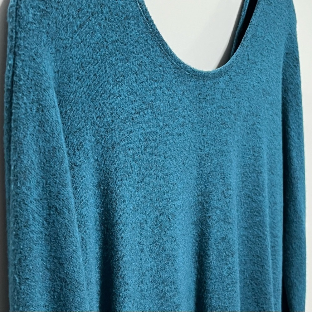 White House Black Market Teal Scoop Neck Sweater - Picture 9 of 13